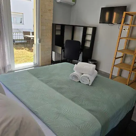 Aquavista Villa *